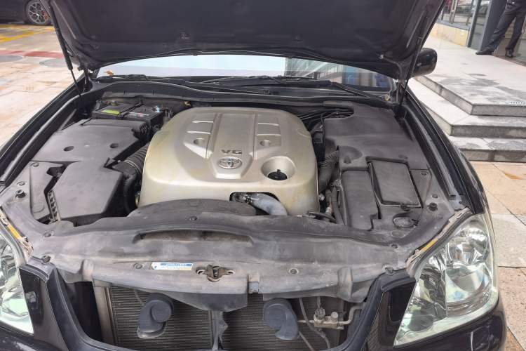 Used Toyota Crown 2007 2.5L Royal Navigation Edition Engine Bay