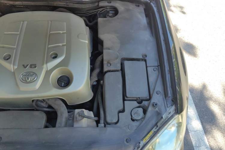 Used Toyota Crown 2007 3.0L Royal Saloon Navigation Engine Bay Left