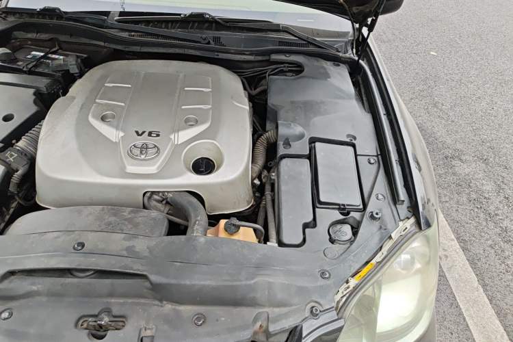 Used Toyota Crown 2007 3.0L Royal Saloon Navigation Engine Bay Left