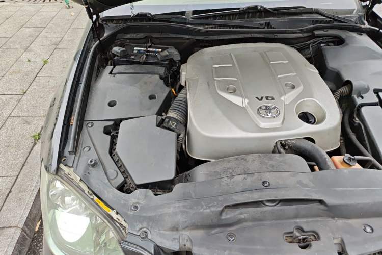 Used Toyota Crown 2007 3.0L Royal Saloon Navigation Engine Bay Right