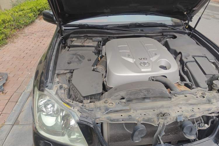 Used Toyota Crown 2007 2.5L Royal Navigation Edition Engine Bay Right