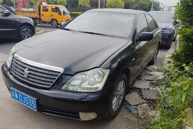 Used Toyota Crown 2007 3.0L Royal Saloon Stylish Navigation