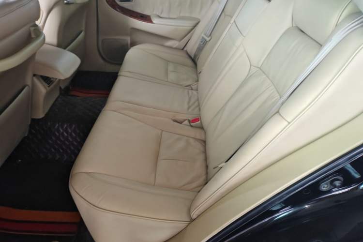 Used Toyota Crown 2007 2.5L Royal Genuine Leather Edition Left Rear Seat