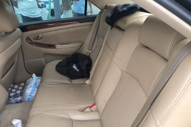 Used Toyota Crown 2007 2.5L Royal Genuine Leather Edition Left Rear Seat