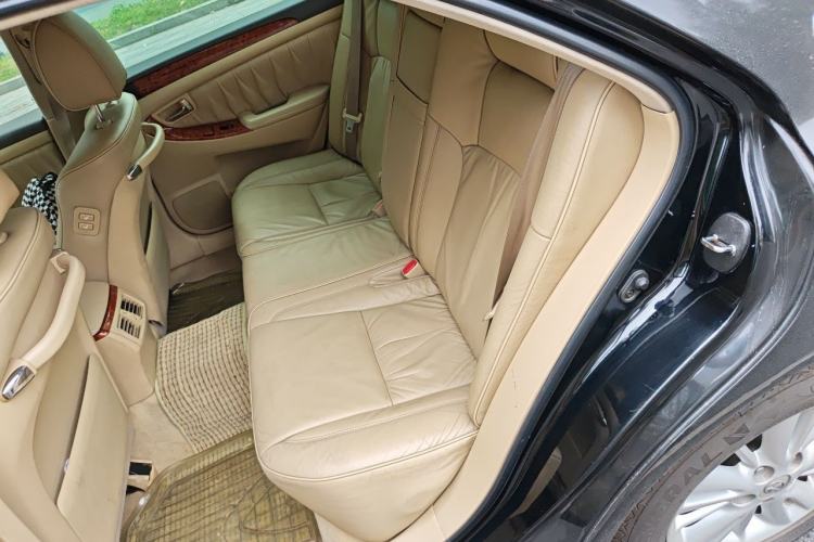 Used Toyota Crown 2007 3.0L Royal Saloon Navigation Left Rear Seat