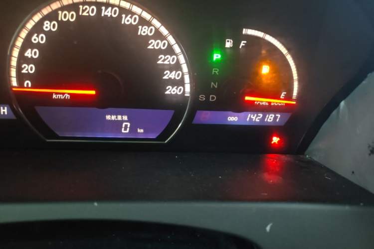 Used Toyota Crown 2007 2.5L Royal Genuine Leather Edition Odometer Close Up