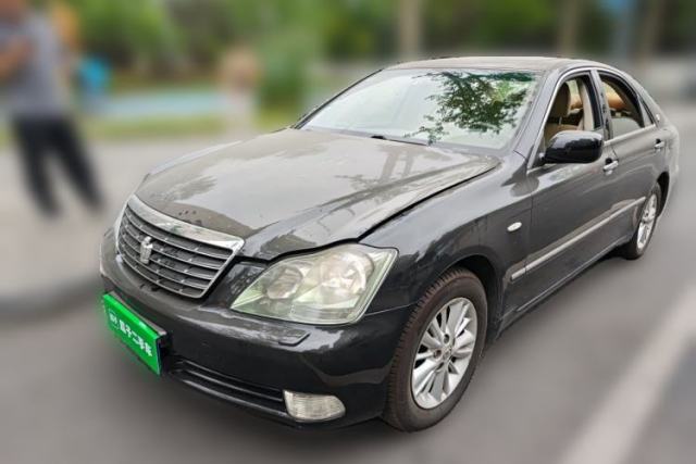 Used Toyota Crown 2005 3.0L Royal Saloon