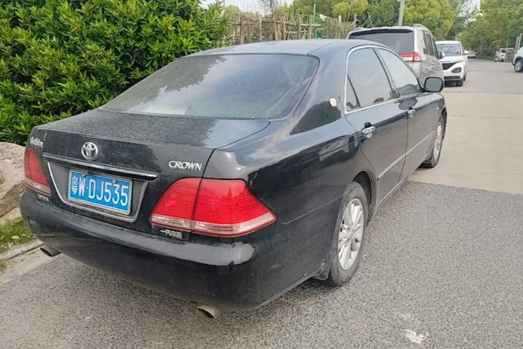 Used Toyota Crown 2007 3.0L Royal Saloon Stylish Navigation Rear Right 45 Deg