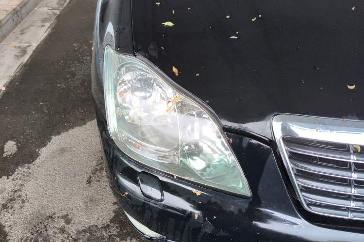 Used Toyota Crown 2007 2.5L Royal Special Edition Right Front Headlight