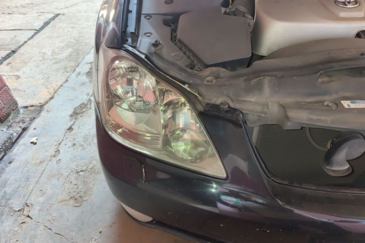 Used Toyota Crown 2007 2.5L Royal Navigation Edition Right Front Headlight