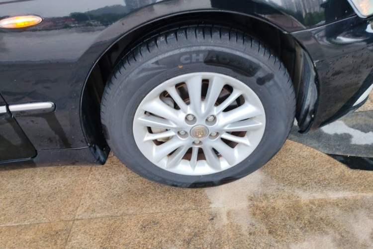 Used Toyota Crown 2007 2.5L Royal Special Edition Right Front Wheel Hub