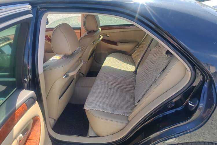 Used Toyota Crown 2007 2.5L Royal Special Edition Left Rear Seat