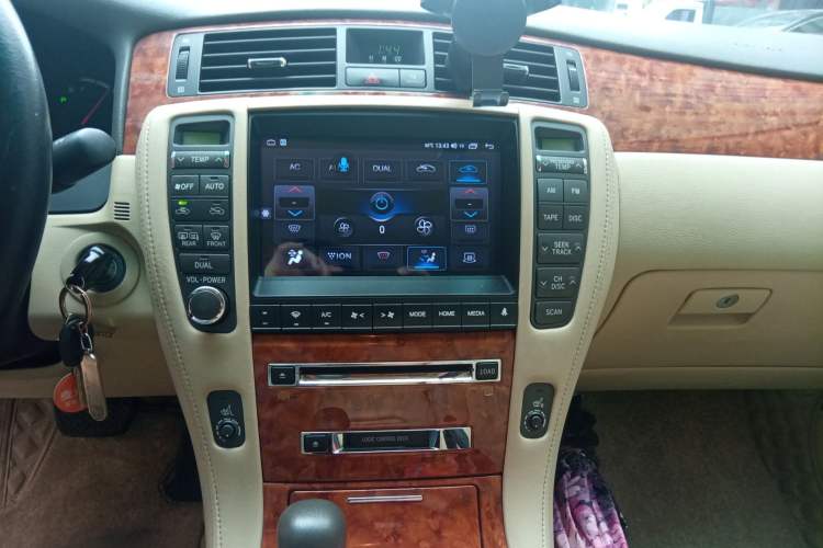 Used Toyota Crown 2007 2.5L Royal Genuine Leather Edition Audio And AC Panel