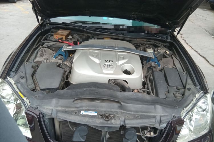 Used Toyota Crown 2007 2.5L Royal Genuine Leather Edition Engine Bay