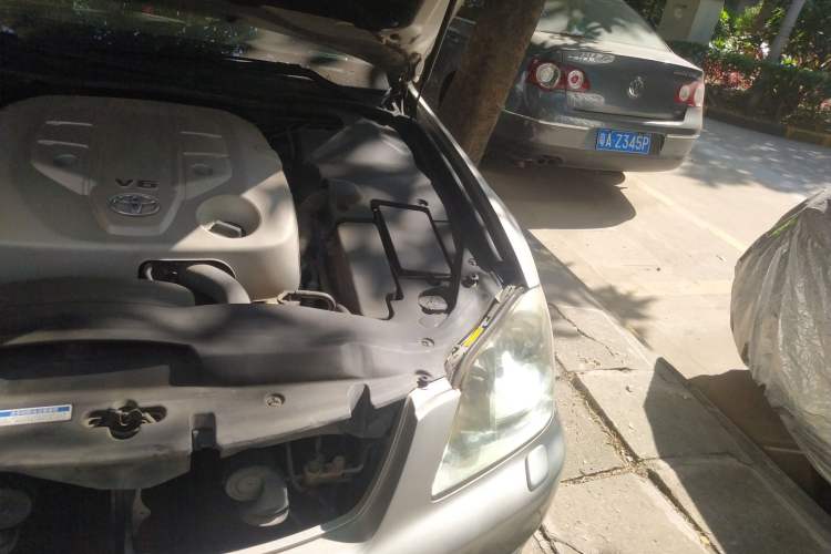 Used Toyota Crown 2007 3.0L Royal Saloon Navigation Engine Bay Left