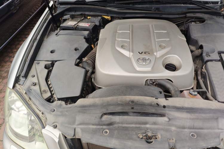 Used Toyota Crown 2007 3.0L Royal Saloon Navigation Engine Bay Right
