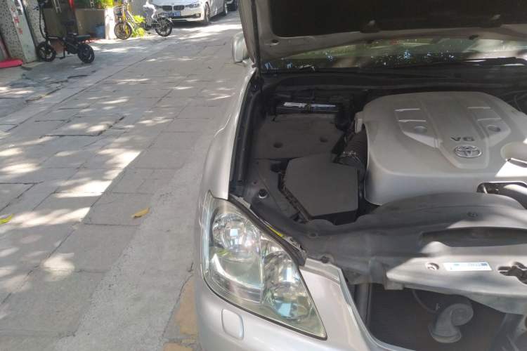 Used Toyota Crown 2007 3.0L Royal Saloon Navigation Engine Bay Right