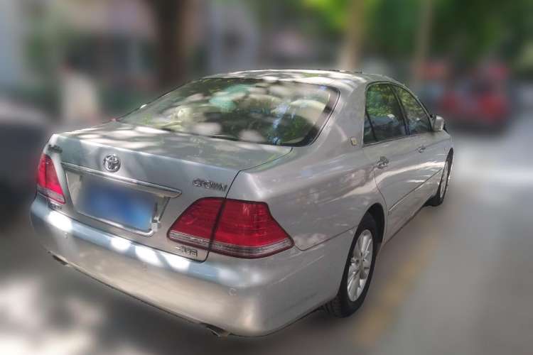 Used Toyota Crown 2007 3.0L Royal Saloon Navigation Rear Right 45 Deg