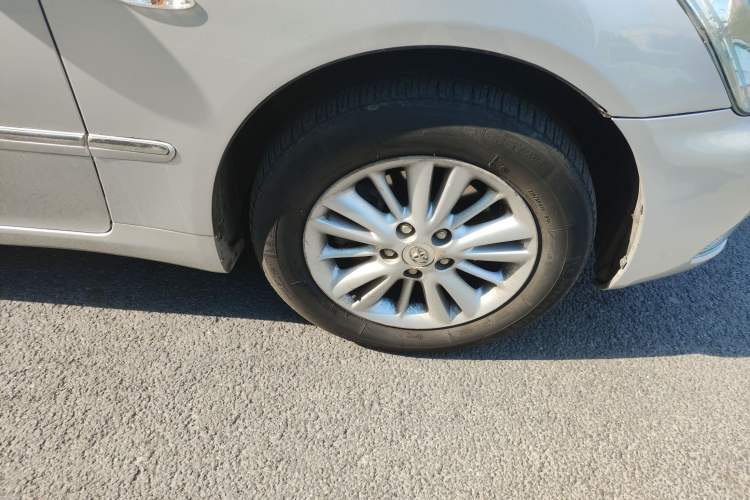 Used Toyota Crown 2007 2.5L Royal Special Edition Right Front Wheel Hub