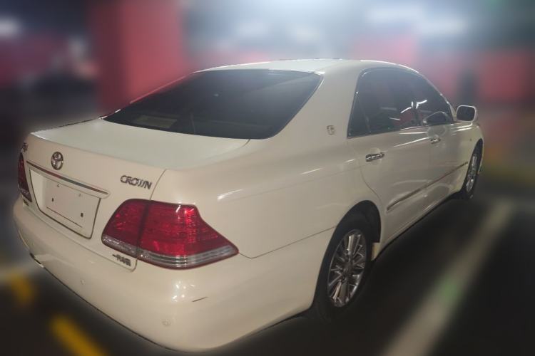 Used Toyota Crown 2007 2.5L Royal Navigation Edition Rear Right 45 Deg
