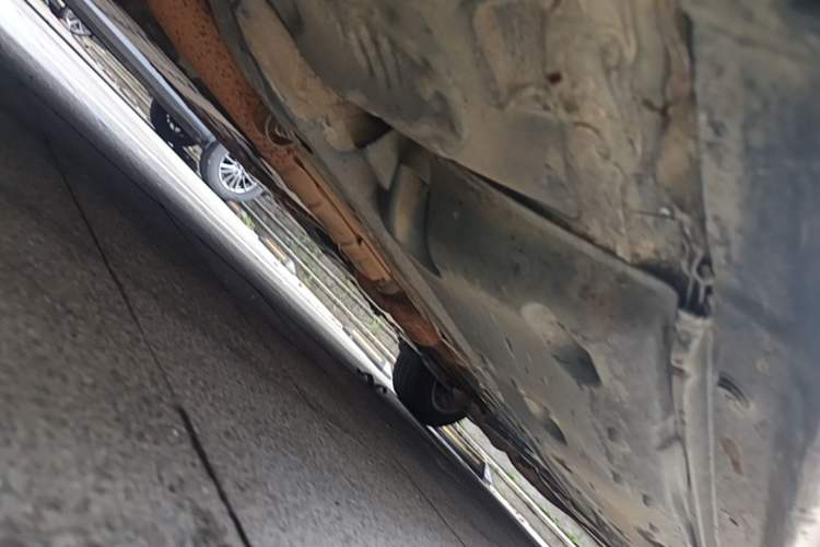 Used Toyota Crown 2008 2.5L 5th Anniversary Edition Chassis Front Left