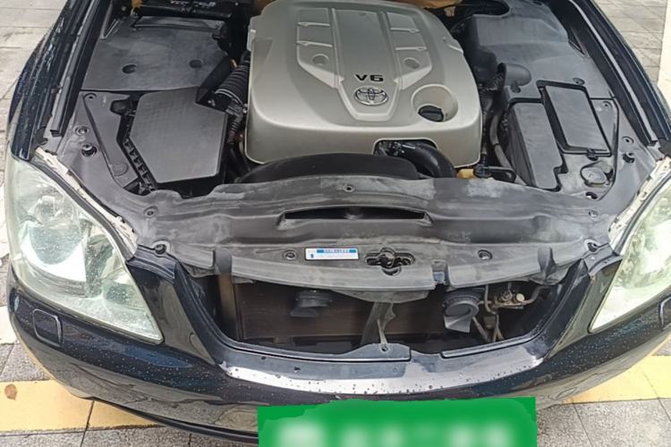 Used Toyota Crown 2008 2.5L 5th Anniversary Edition Engine Bay