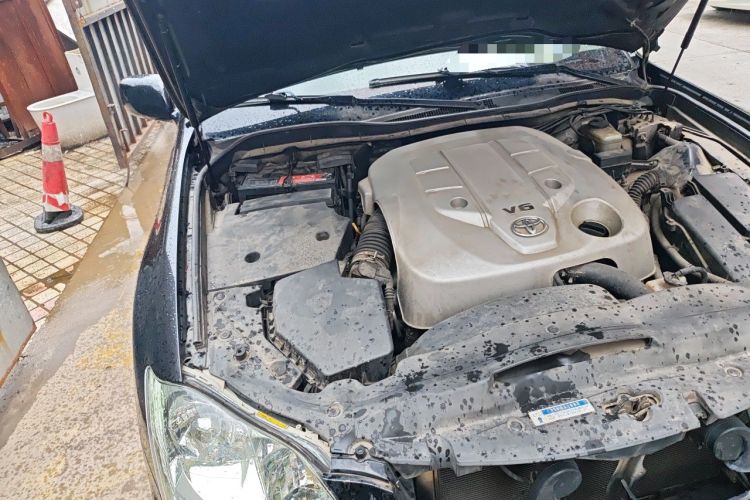 Used Toyota Crown 2008 2.5L 5th Anniversary Edition Engine Bay Right