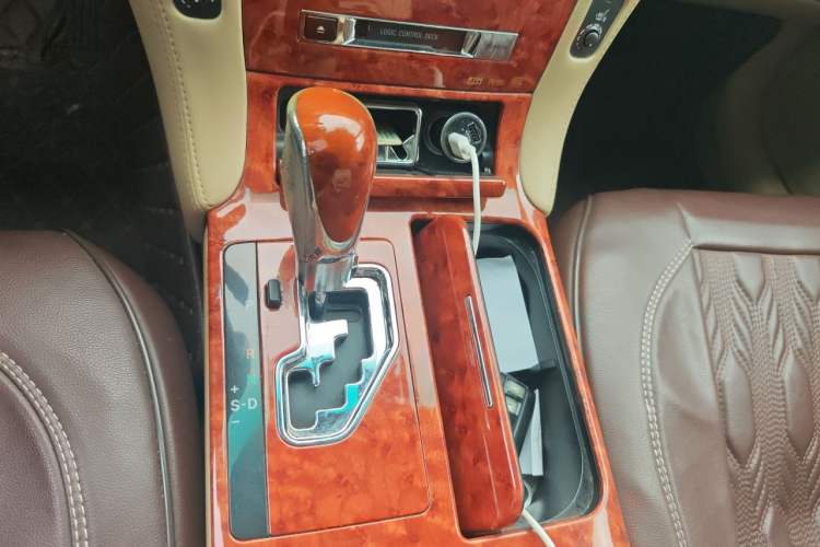 Used Toyota Crown 2008 2.5L 5th Anniversary Edition Gear Lever