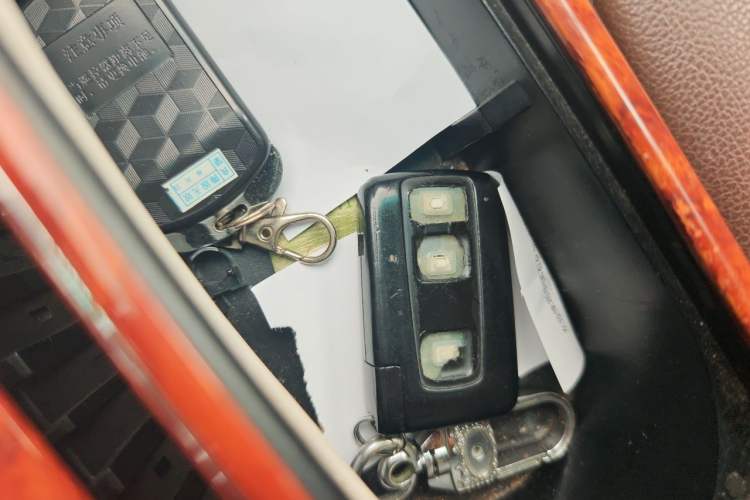 Used Toyota Crown 2008 2.5L 5th Anniversary Edition Vehicle Key