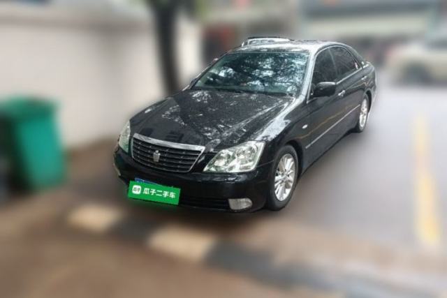 Used Toyota Crown 