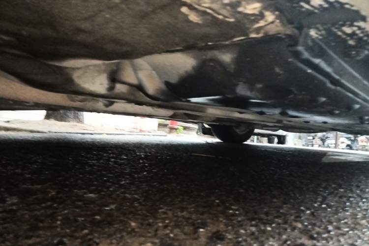 Used Toyota Crown  Chassis Front Left