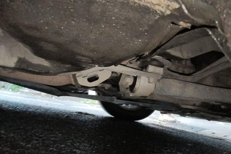 Used Toyota Crown  Chassis Front Right