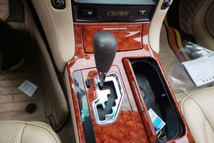 Used Toyota Crown 2009 2.5L Royal Special Reinforced Edition Gear Lever