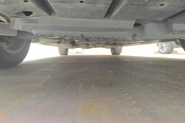 Used Toyota Crown 2010 2.5L Royal Chassis Front