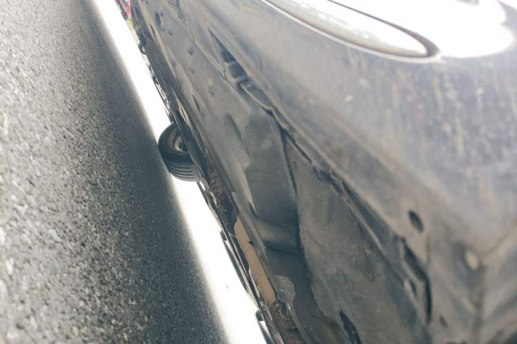 Used Toyota Crown 2010 2.5L Royal Chassis Front Right