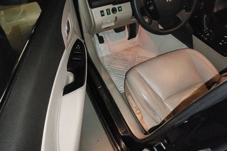 Used Toyota Crown 2010 2.5L Royal Leather Sunroof Edition Driver Seat