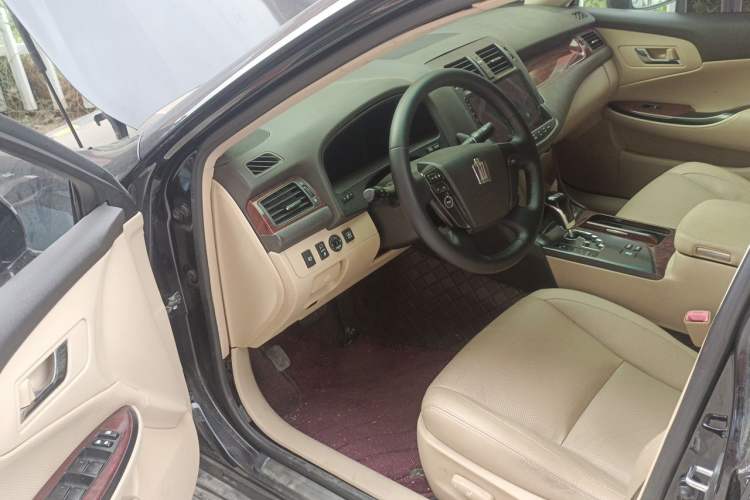 Used Toyota Crown 2010 2.5L Royal Driver Seat