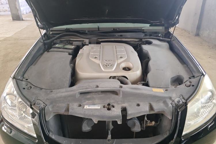Used Toyota Crown 2010 2.5L Royal Leather Sunroof Navigation Edition Engine Bay