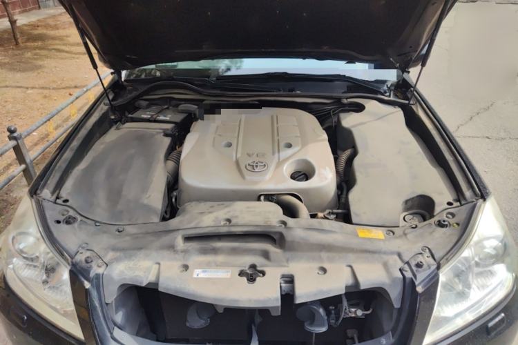 Used Toyota Crown 2010 2.5L Royal Leather Sunroof Edition Engine Bay
