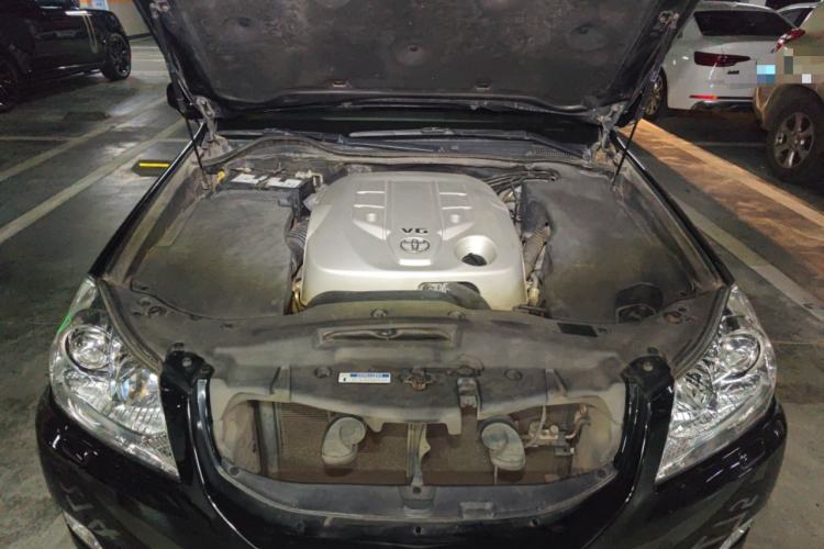 Used Toyota Crown 2010 2.5L Royal Leather Sunroof Navigation Edition Engine Bay