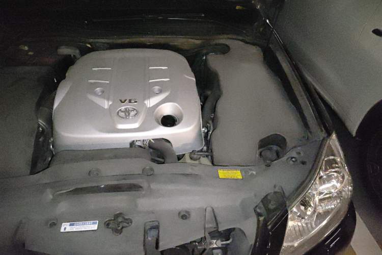 Used Toyota Crown 2010 2.5L Royal Leather Sunroof Edition Engine Bay Left