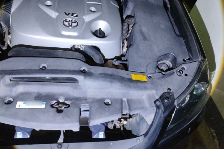 Used Toyota Crown 2010 2.5L Royal Leather Sunroof Navigation Edition Engine Bay Left