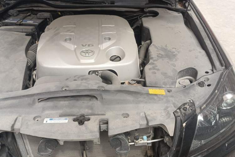 Used Toyota Crown 2010 2.5L Royal Engine Bay Left