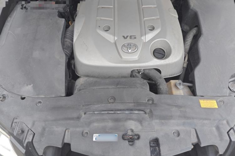 Used Toyota Crown 2010 2.5L Royal Leather Sunroof Edition Engine Bay