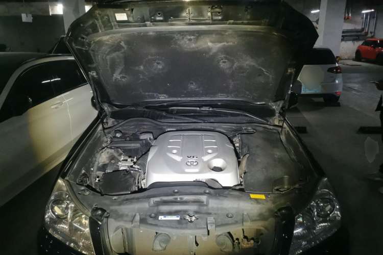 Used Toyota Crown 2010 2.5L Royal Leather Sunroof Edition Engine Bay