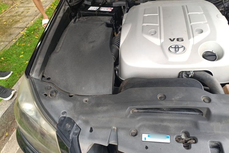 Used Toyota Crown 2010 2.5L Royal Leather Sunroof Navigation Edition Engine Bay Right