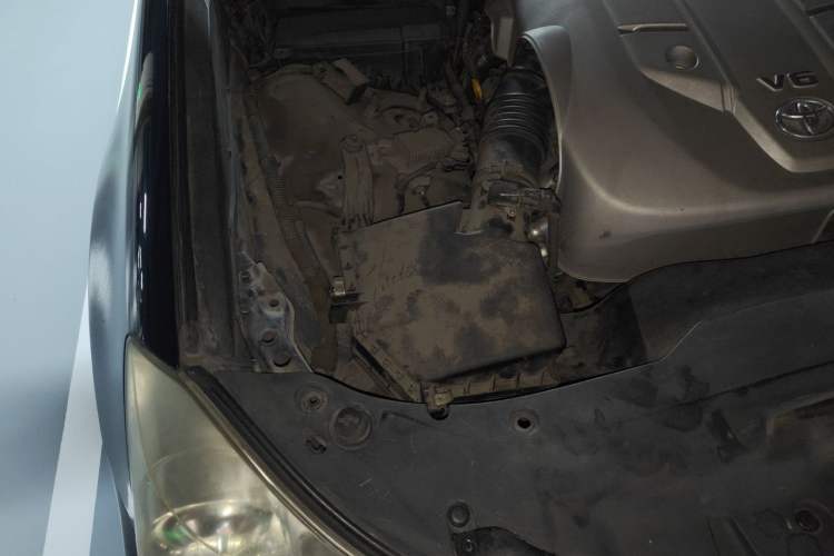 Used Toyota Crown 2010 3.0L Royal Genuine Leather Edition Engine Bay Right