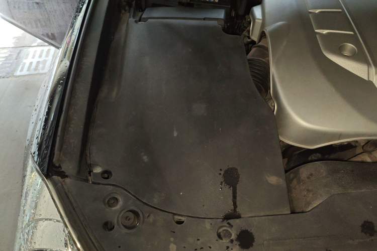 Used Toyota Crown 2010 2.5L Royal Leather Sunroof Navigation Edition Engine Bay Right