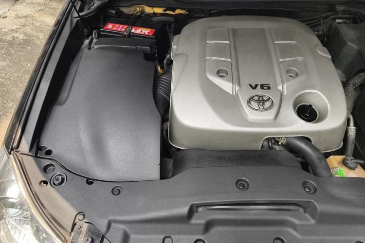 Used Toyota Crown 2010 2.5L Royal Leather Sunroof Edition Engine Bay Right