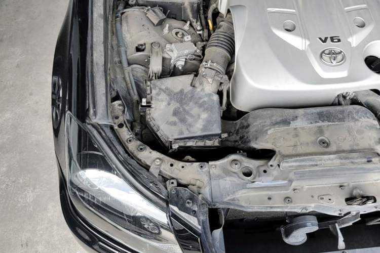 Used Toyota Crown 2010 2.5L Royal Leather Sunroof Edition Engine Bay Right